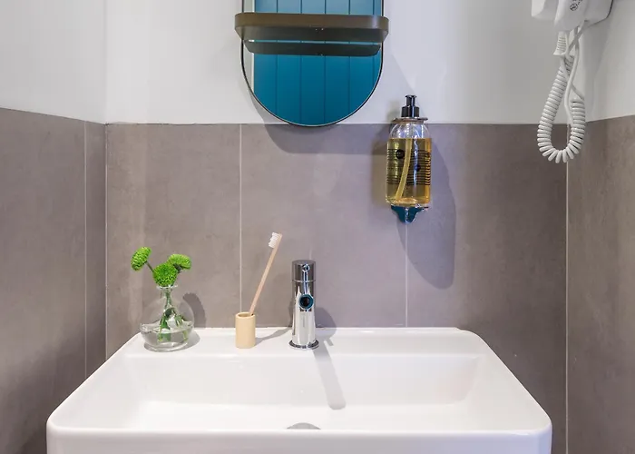 Lsa Alvalade By Numa